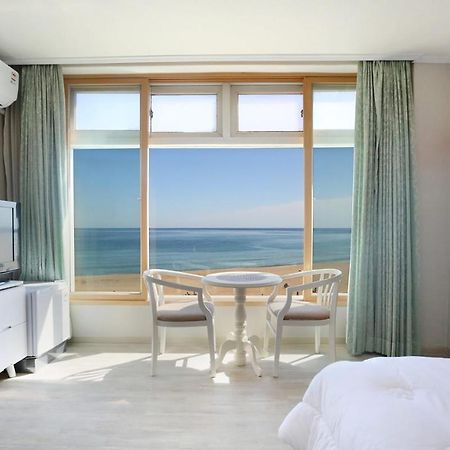 Naksan World Beach Yangyang Exteriör bild