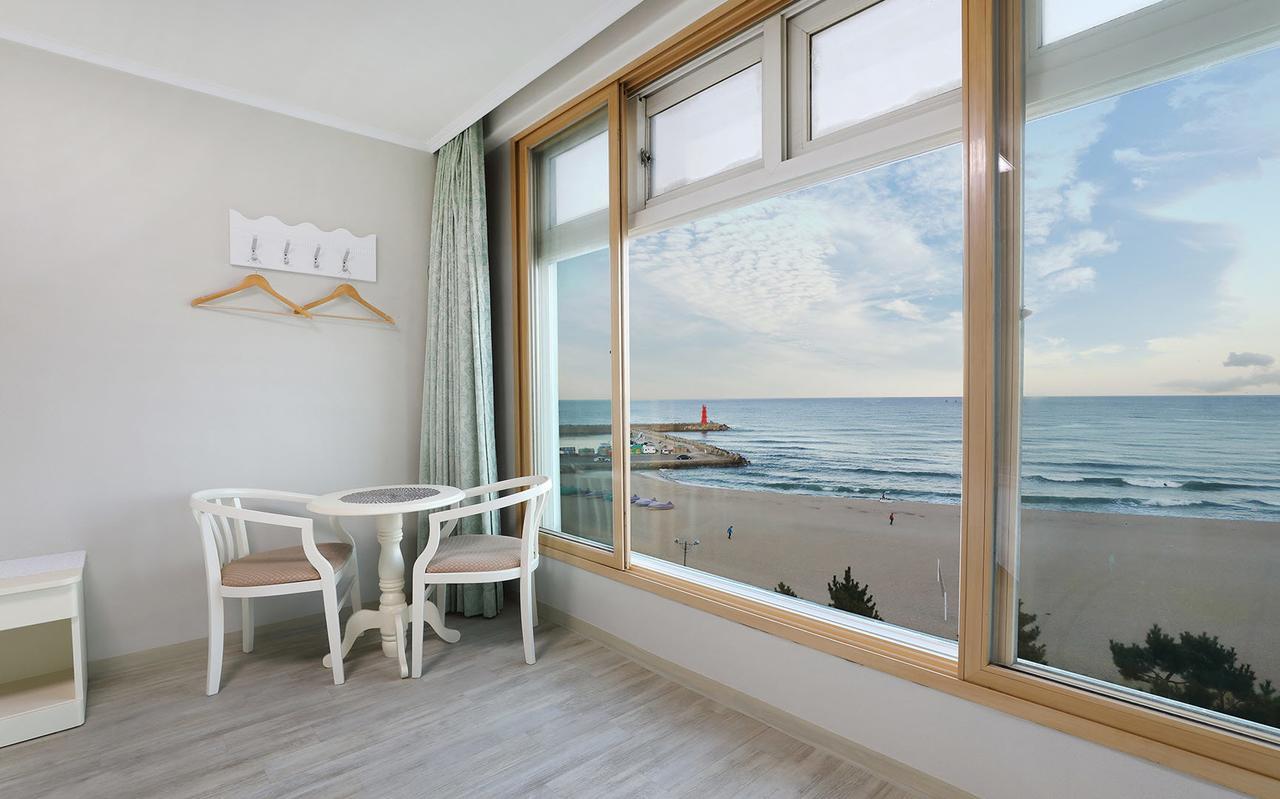 Naksan World Beach Yangyang Exteriör bild