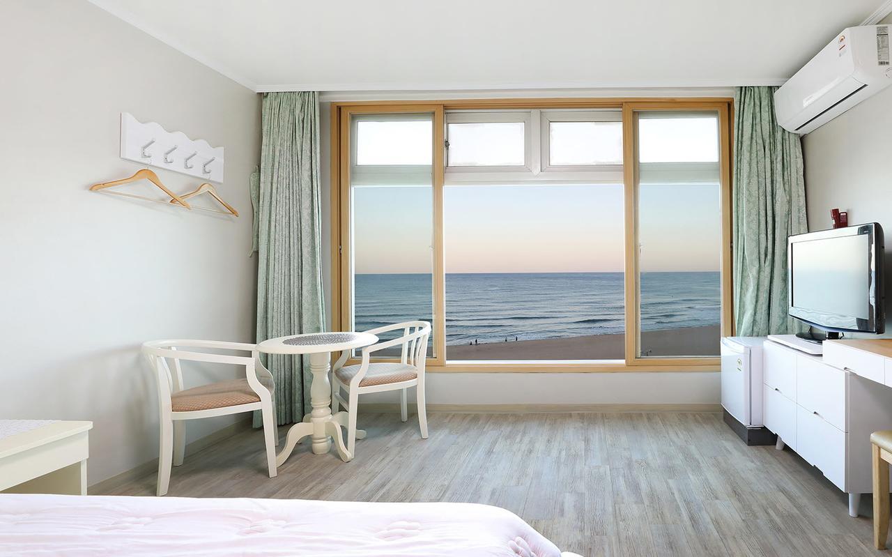 Naksan World Beach Yangyang Exteriör bild