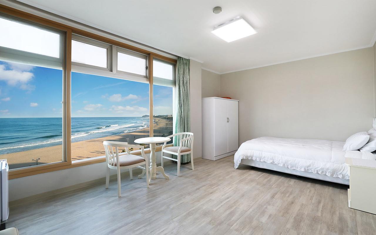 Naksan World Beach Yangyang Exteriör bild