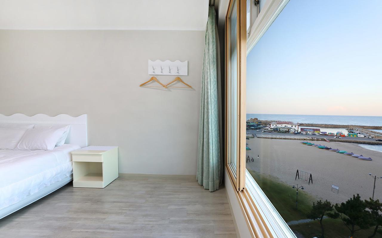 Naksan World Beach Yangyang Exteriör bild