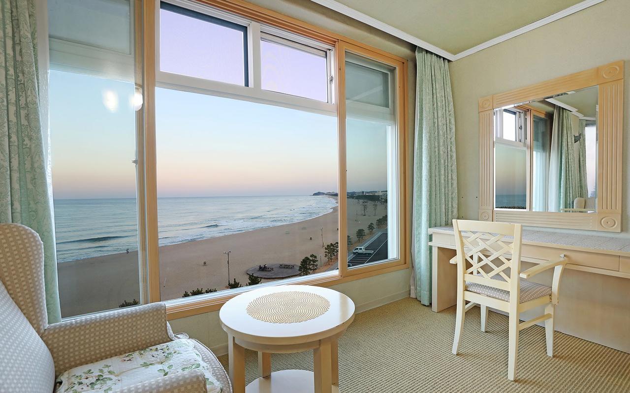 Naksan World Beach Yangyang Exteriör bild